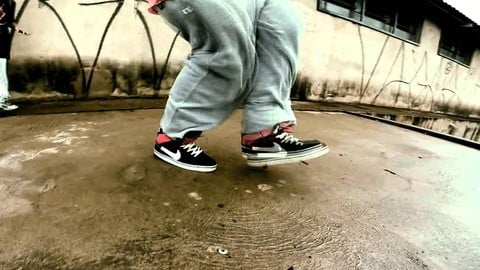 32 Footwork Dance Moves for Parties and Showing Off